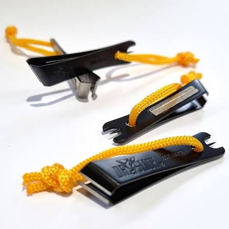 Dr. Slick Nipper with File and Pin