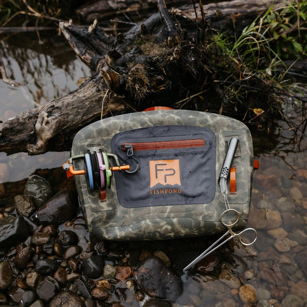 Fishpond Thunderhead Submersible Lumbar