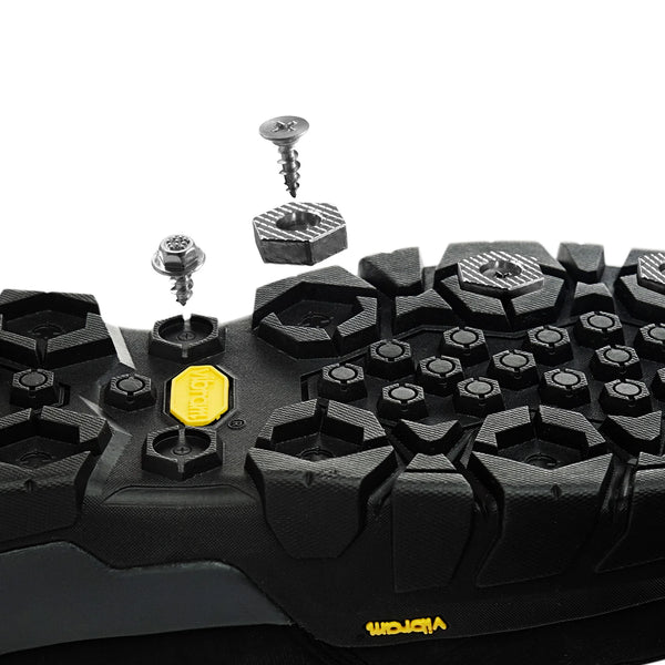 HEXAGRIP Cleat & Stud Puck Pack