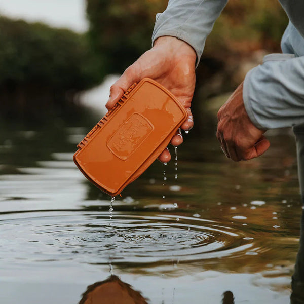 Fishpond Tacky Pescador Fly Box – Medium